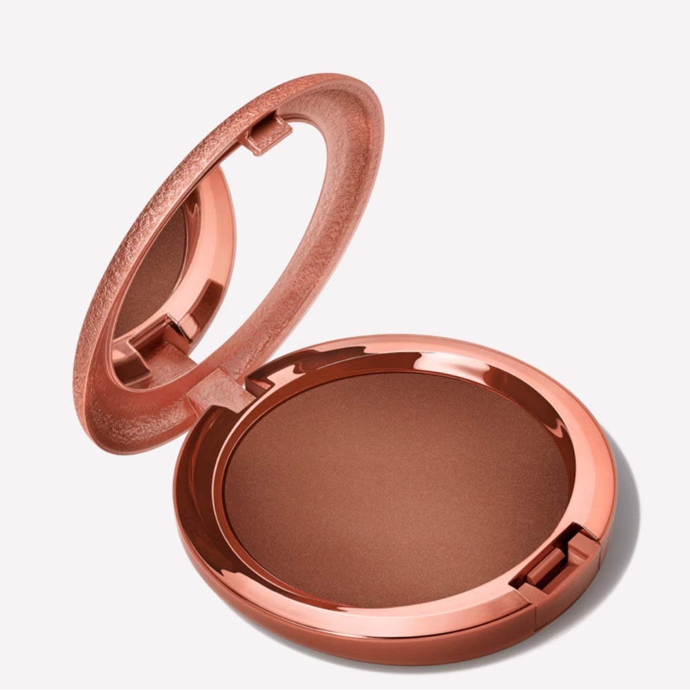 MAC Cosmetics Skinfinish Sunstruck Radiant Bronzer Richer Rosy.